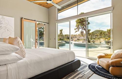 Yucca Valley House | Dragonfly by Fieldtrip Luxe Oasis w Resort Pool