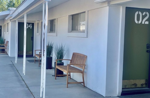 Panguitch Apartment | DRAGONFLY was created for the self reliant traveler who likes to get away from the crowds and explore the path less traveled. Our quaint town of Panguitch feels like you have gone back to simpler days.