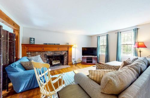 Dennis House | Dream Dennis Getaway