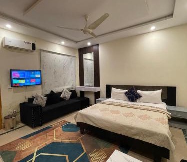 E-11 Sector House | Dream Lodge House