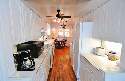 Spring Lake House | DREAM VACATION for Boaters - Summer Weekly Rental & Winter 2,500 Monthly Rental