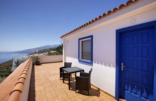 Puntallana Apartment | Dream view 800m to the sea. Top location to the highlights of the east side