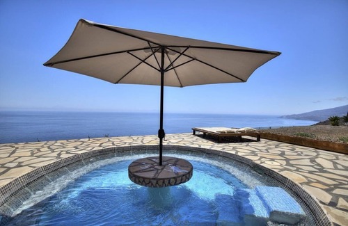 Puntallana Apartment | Dream view 800m to the sea. Top location to the highlights of the east side. Conservatory