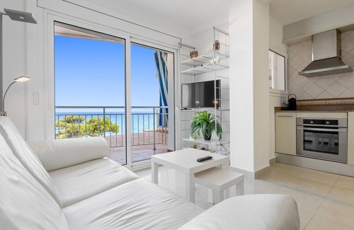 Platja d'Aro Apartment | Dream views on the sea shore of Platja d'Aro