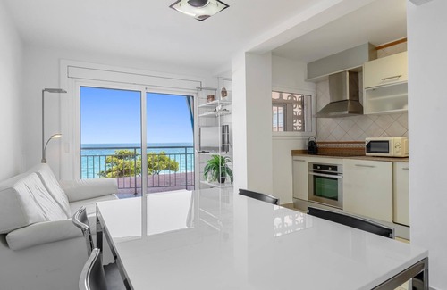 Platja d'Aro Apartment | Dream views on the sea shore of Platja d'Aro