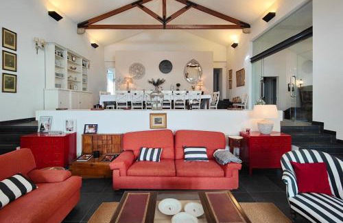 Seixal Villa | Dream Villa Duplex- near beach & near Lisbon
