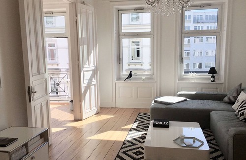 Saint Georg Apartment | Dreamlike art nouveau apartment in Hamburg - Dreamlike art nouveau apartment