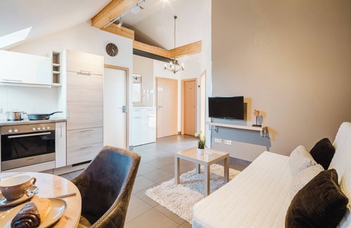 Bensheim Apartment | Dreamlike sleeping suite "Cappuccino" in the wine region between Frankfurt and Heidelberg