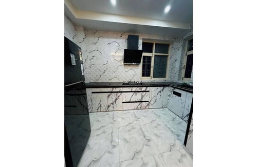 Shimla Condo | Dreamville Stays Shimla - Luxury Homestay and B&B unit 3