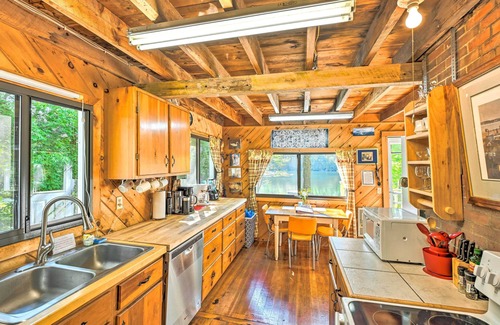 Bucksport Cabin | Dreamy Bucksport Hideaway on Freshwater Pond!