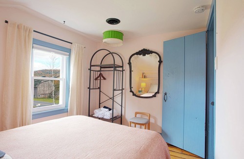 Jefferson Other | Dreamy Countryside Farmhouse