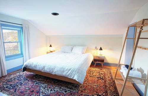 Jefferson Other | Dreamy Countryside Farmhouse