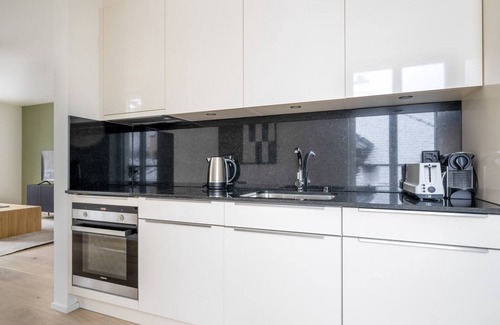 Sihlfeld Apartment | Dreamy Wiedikon 2.5 Room w/Storage & W/D, 3 min to Market, by Blueground