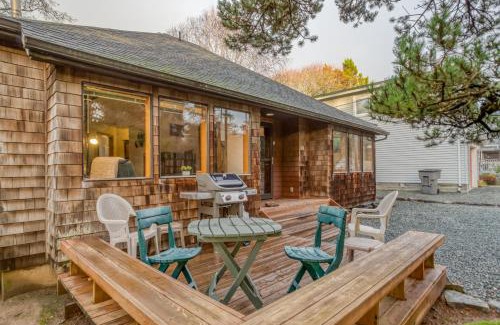 Manzanita House | Driftwood Cottage MCA 491 - Meredith Lodging