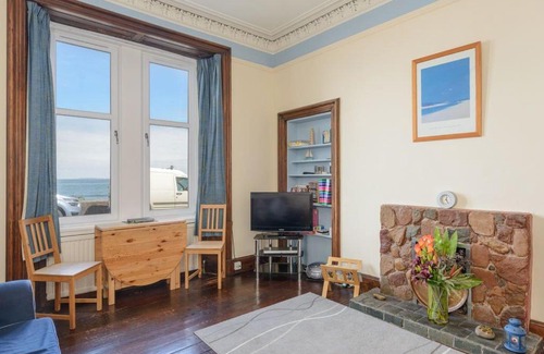 North Berwick House | Driftwood