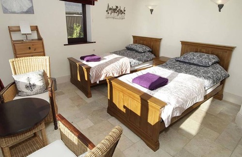 Crynant House | Driftwood House in the beautiful Gower