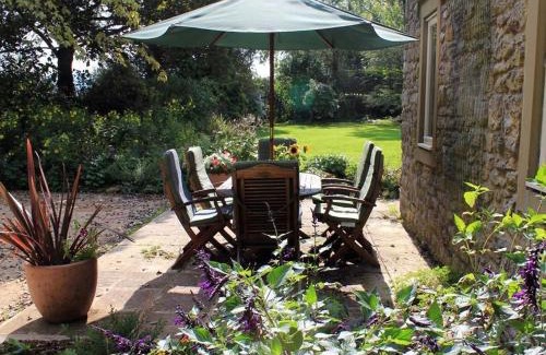 Haselbury Bryan House | Droop Farm Cottage