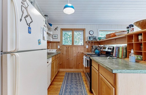 Pleasant Point House | Drummer Cove Retreat | House in Wellfleet