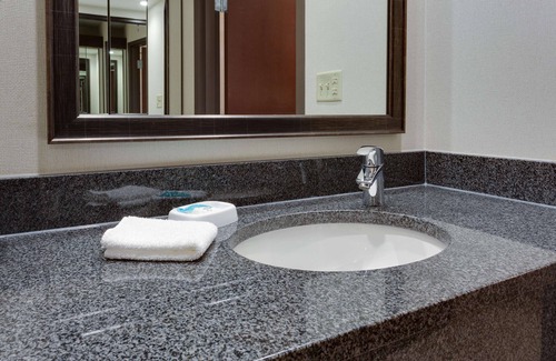 Englewood Hotel | Drury Inn & Suites Denver Tech Center