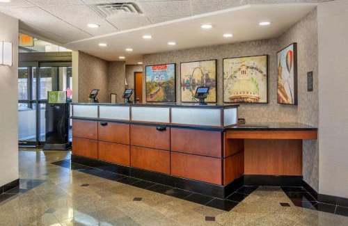Valley Park Hotel | Drury Inn & Suites St. Louis-Southwest