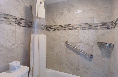 Seaside Heights Hotel | Dry Dock Motel