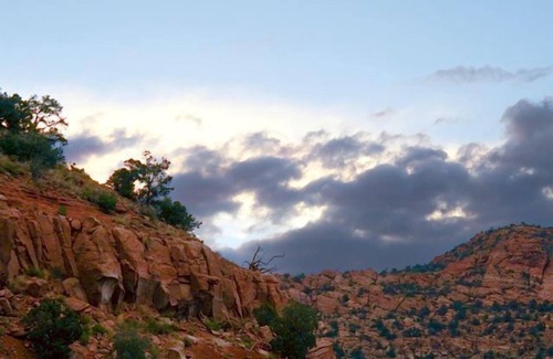 Hildale House | Dry Tent Near Zion National Park
