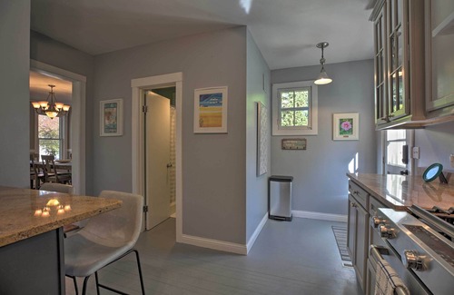 Lake Geneva House | Dtwn Lake Geneva Home, Walk to Beach & Restaurants