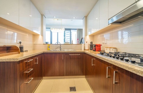 Downtown Dubai Apartment | Dubai Downtown 3BR | Luxury Stay with Burj & Fountain Views Near Metro