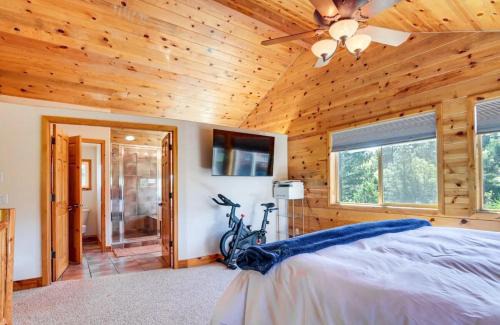 Long Valley Junction House | Duck Creek Cabin With Trailer Parking