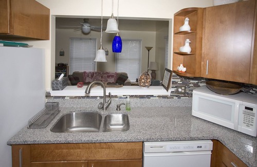 Chincoteague House | Duck's Delight - Pet friendly rentals within walking distance to Maddox Blvd!