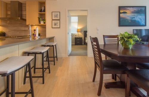 James Bay Condo | Duet Delight-Beautiful Double Ensuite Condo in James Bay, Wonderful Neighbourhood by Victoria Prime!