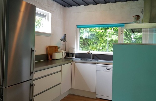 Nieuw-Haamstede House | Duindoornweg 7 holiday home with large garden on unique spot