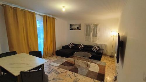 Montmagny Apartment | Dujardin Home