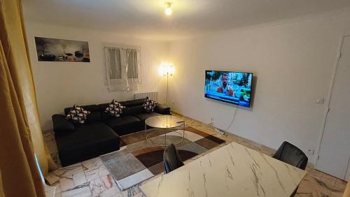 Montmagny Apartment | Dujardin Home