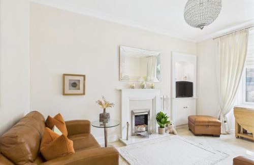 Hawick Apartment | Duke Street Suite