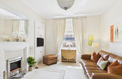 Hawick Apartment | Duke Street Suite