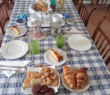 Cecima Bed & Breakfast | Dulcius ex Asperis Bed & breakfast