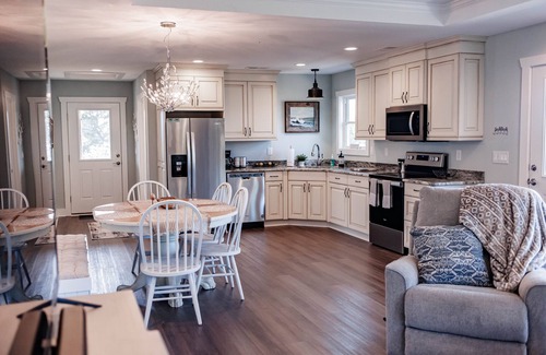 Carova Beach House | ! DUNE NOTHING 4x4 wheel DRIVE ONLY Unplug and have an Adventure