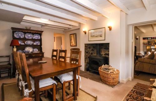 Westow House | Dunning, The Mount
