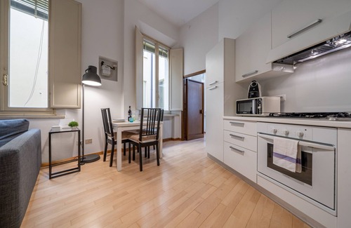 Old Town Apartment | [duomo] Delizioso Appartamento nel Cuore di Modena