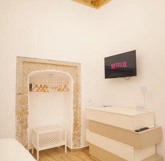 Naples City Centre Apartment | Duomo Holiday