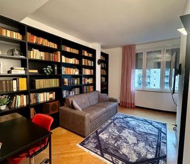 Gorla Apartment | Duomo - Naviglio Apartment Milan