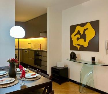 Gorla Apartment | Duomo - Naviglio Apartment Milan