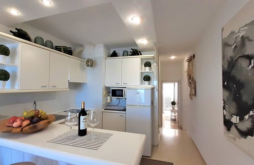 Puerto de Guimar House | Duplex facing the sea. Terrace, Wiffi, Garage