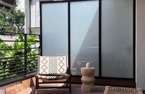 Quartier de la Roquette Apartment | Duplex élégant au cœur du Marais avec cinéma - 6P