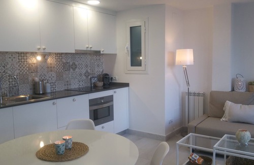 Sitges Town Center Apartment | DUPLEX 3 TERRACES, CENTRAL, 50 M SEA, VIEW, RENOVATED 2015