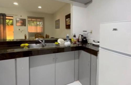 Luque House | Duplex Aeropuerto c/cochera cerrada
