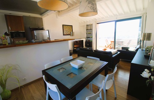 Port Cogolin Apartment | Duplex for 4 people with a view of the port in the Gulf of St-Tropez