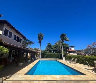 Manguinhos House | Duplex Geriba 250m da praia, rede futevôlei, sauna