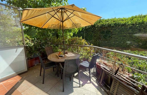 Maamelteine Apartment | Duplex in Siwar With Pool,2min From Le Royal Hotel